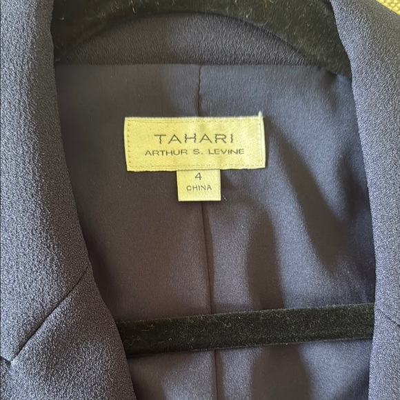 Tahari ASL skirt suit - Picture 2 of 4